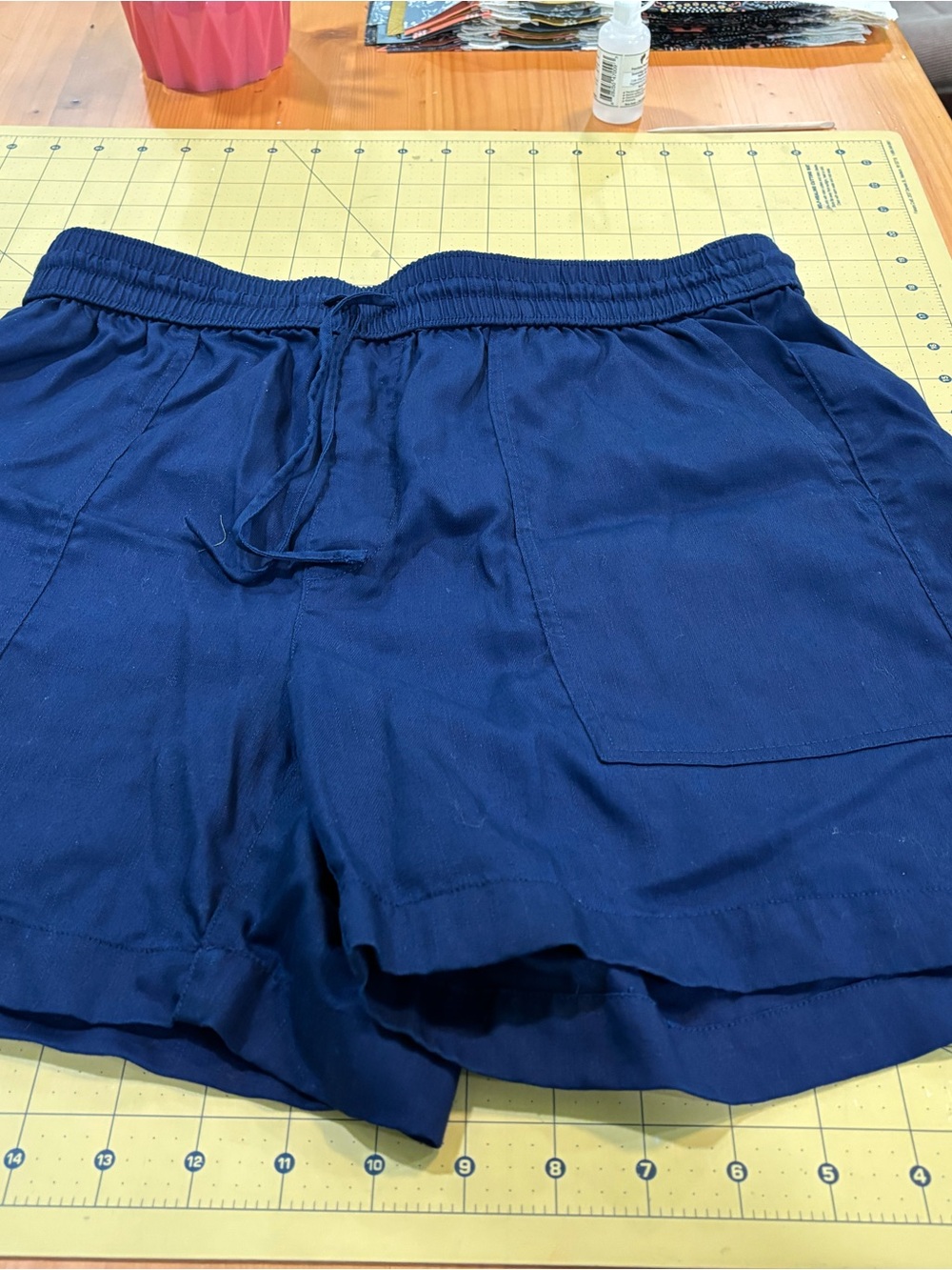Lands' End Navy High-Rise Pull-On Shorts